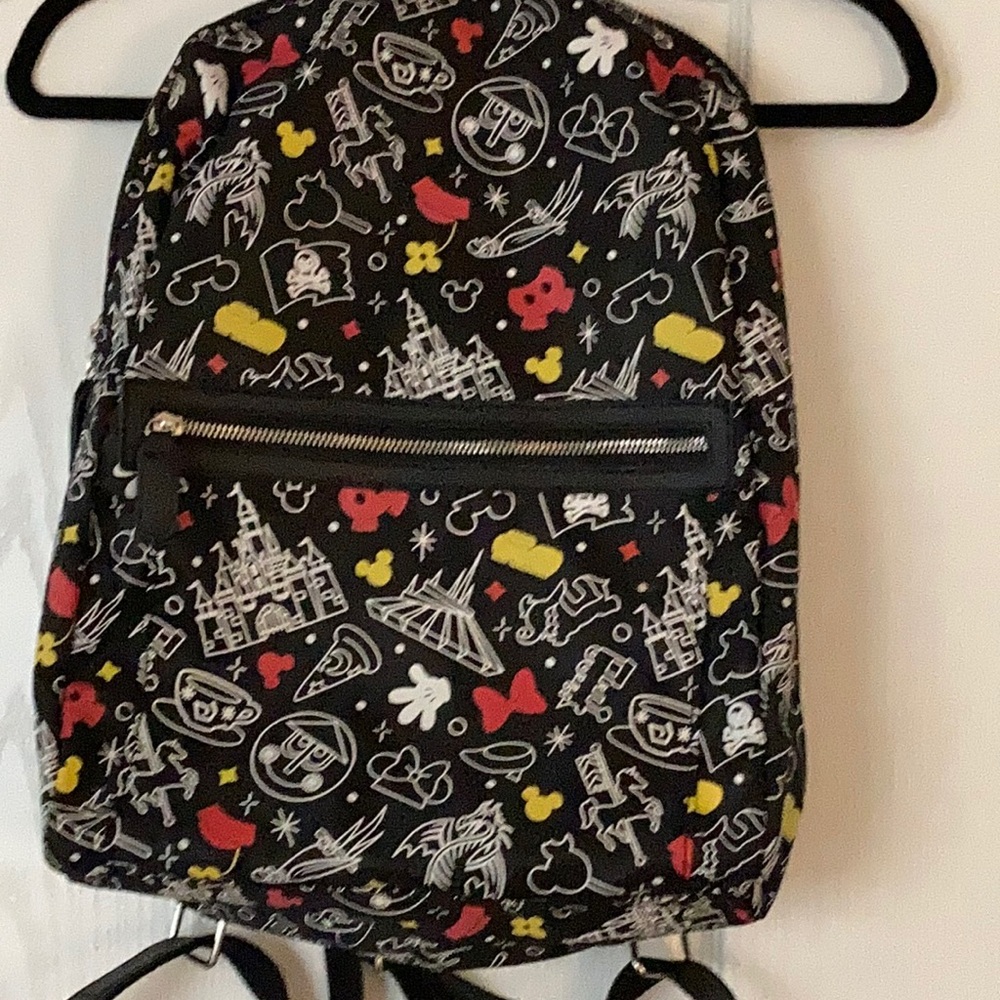 Disney backpack. Like new. Used once.